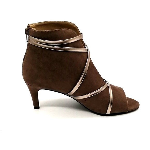Monroe & Main Womens Heels Brown Front Slit Peep Toe Back Zip Gold Straps 11 NEW - Picture 2 of 9